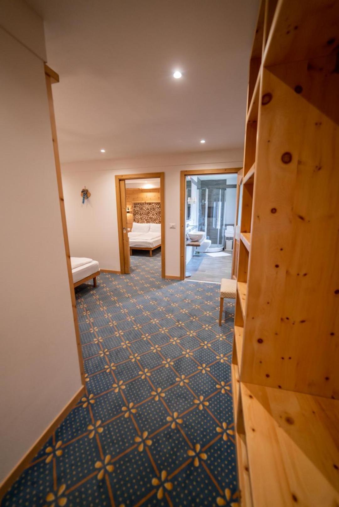 Hotel Residence Al Sole Folgaria Habitación foto